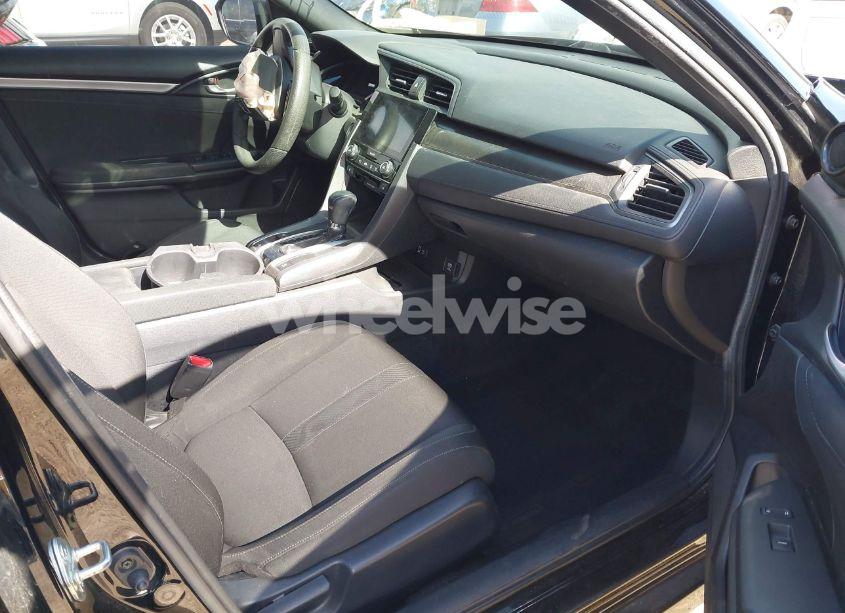 Photo 5 of 2018 Honda Civic EX (VIN SHHFK7H52JU429235)