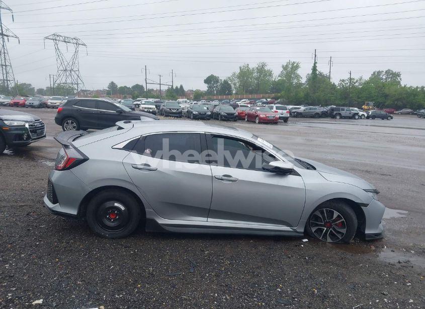 Photo 13 of 2018 Honda Civic EX (VIN SHHFK7H54JU428670)