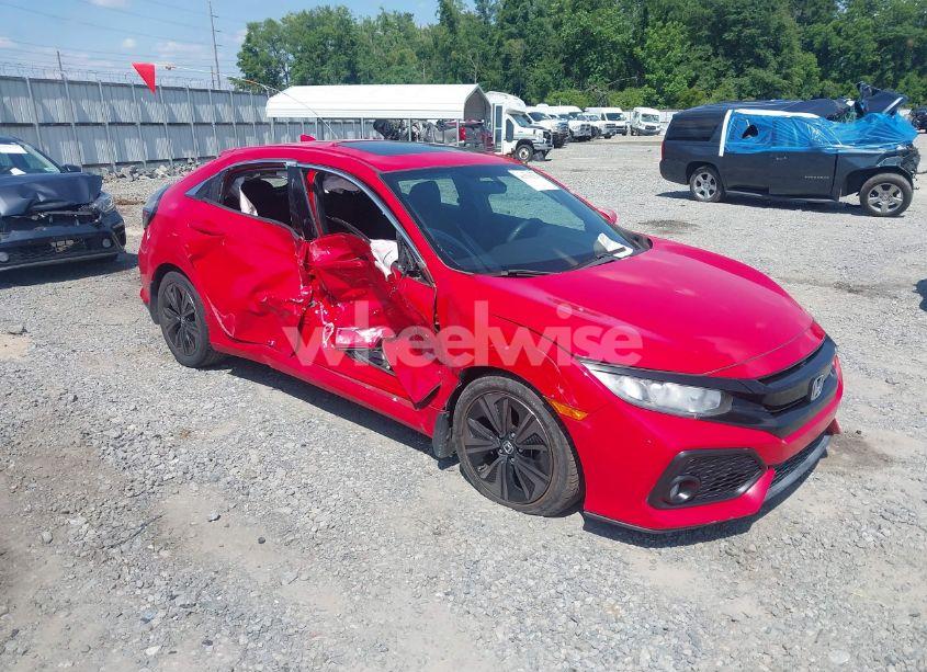 2018 Honda Civic EX (VIN SHHFK7H56JU203635) main photo