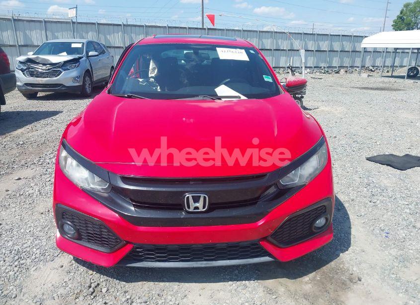 Photo 12 of 2018 Honda Civic EX (VIN SHHFK7H56JU203635)