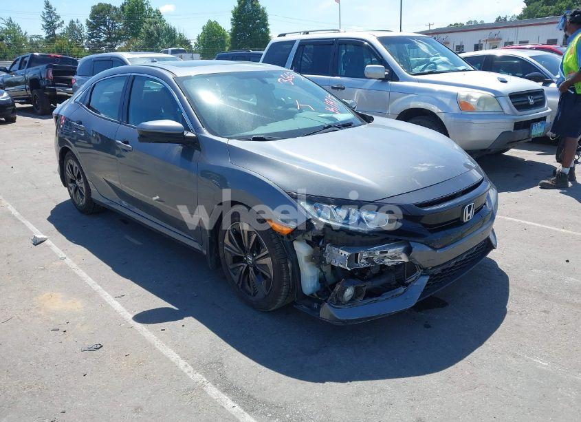 2017 Honda Civic EX (VIN SHHFK7H59HU223663) main photo