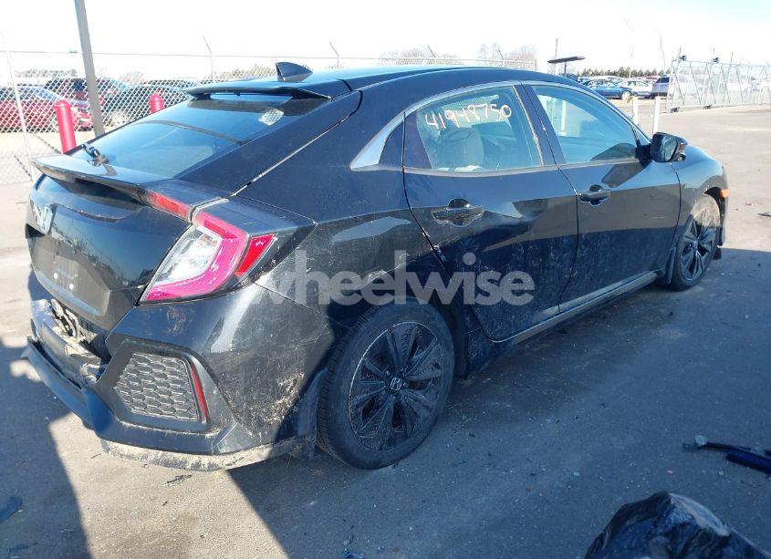 Photo 4 of 2018 Honda Civic EX (VIN SHHFK7H59JU211101)