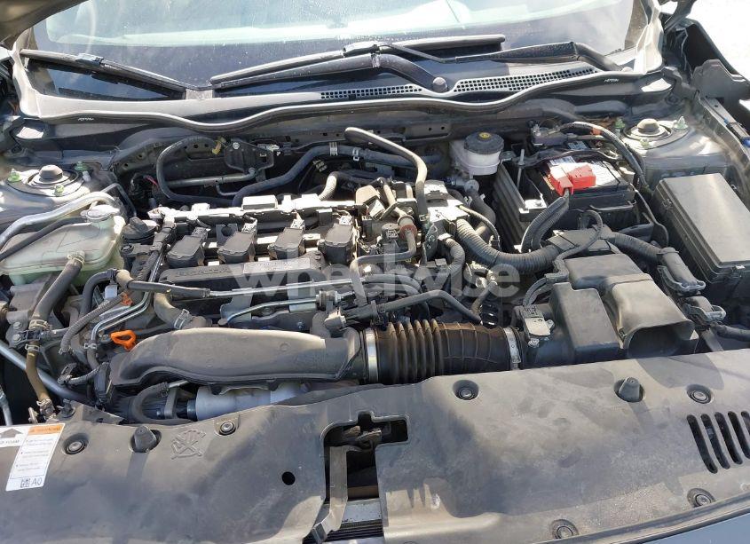 Photo 10 of 2018 Honda Civic EX (VIN SHHFK7H5XJU407449)