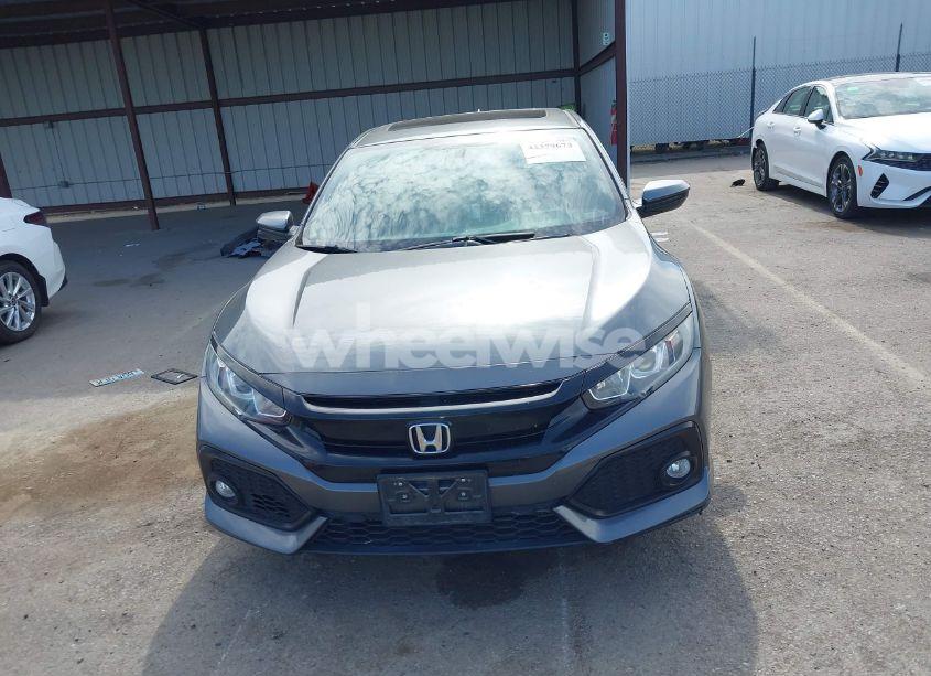 Photo 12 of 2018 Honda Civic EX (VIN SHHFK7H5XJU407449)