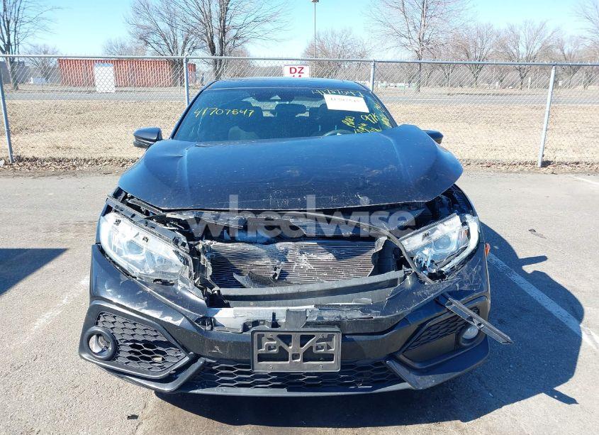 Photo 6 of 2019 Honda Civic EX (VIN SHHFK7H60KU422830)