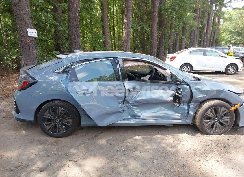 Photo 13 of 2019 Honda Civic EX (VIN SHHFK7H64KU207712)