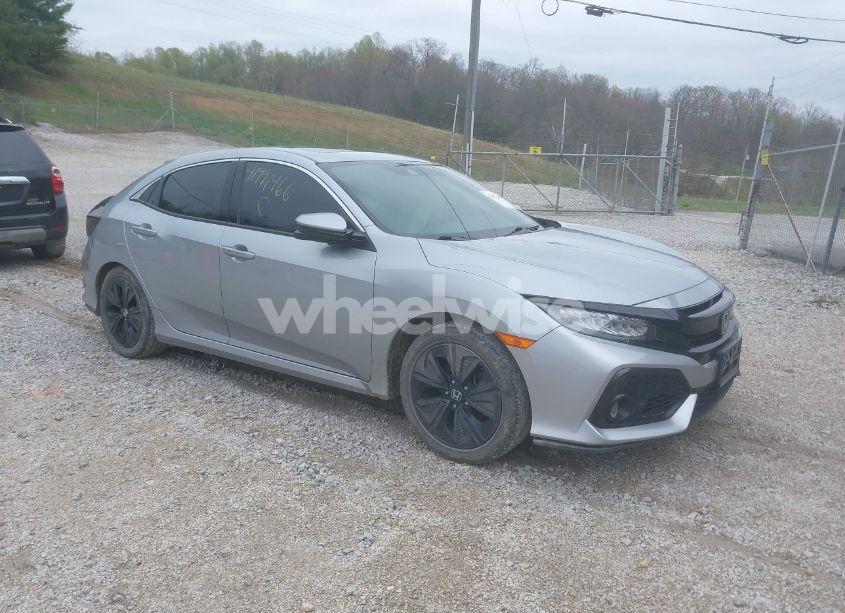 2019 Honda Civic EX (VIN SHHFK7H64KU213574) main photo
