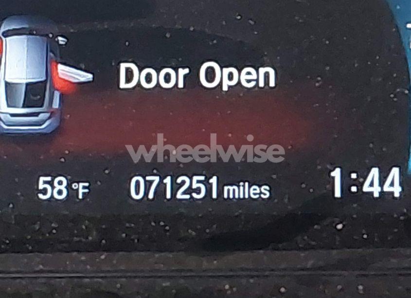 Photo 15 of 2019 Honda Civic EX (VIN SHHFK7H64KU406033)