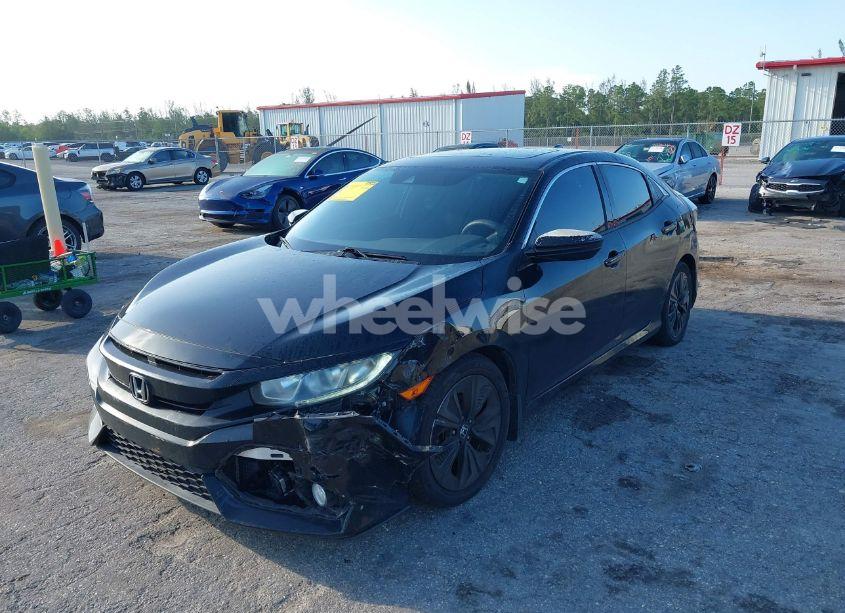 Photo 6 of 2019 Honda Civic EX (VIN SHHFK7H67KU210765)