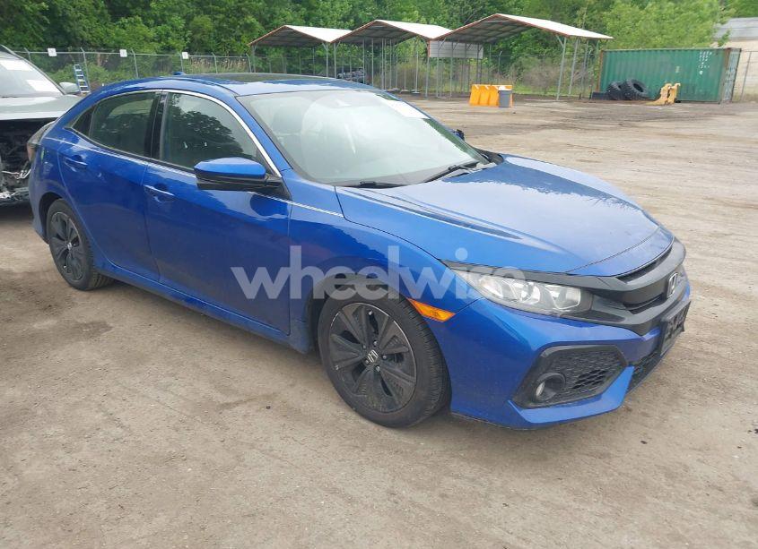 2019 Honda Civic EX (VIN SHHFK7H67KU402820) main photo