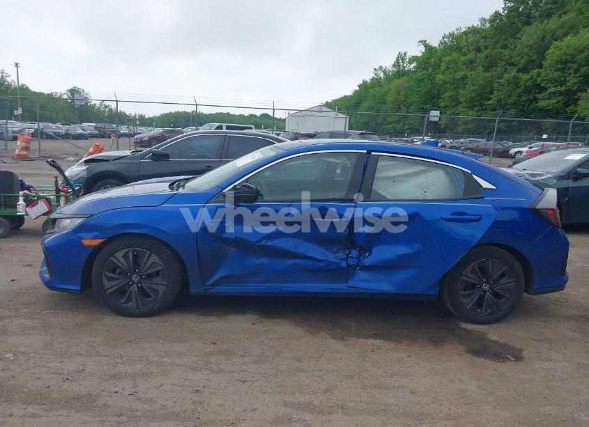 Photo 14 of 2019 Honda Civic EX (VIN SHHFK7H67KU402820)