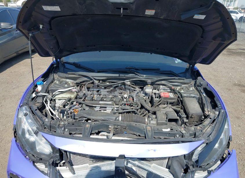 Photo 10 of 2019 Honda Civic EX (VIN SHHFK7H67KU402977)