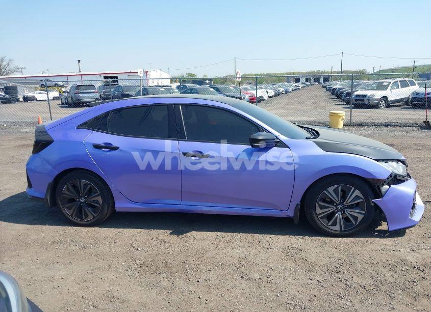 Photo 13 of 2019 Honda Civic EX (VIN SHHFK7H67KU402977)