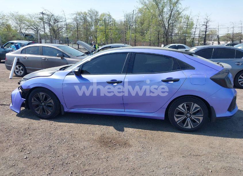 Photo 14 of 2019 Honda Civic EX (VIN SHHFK7H67KU402977)