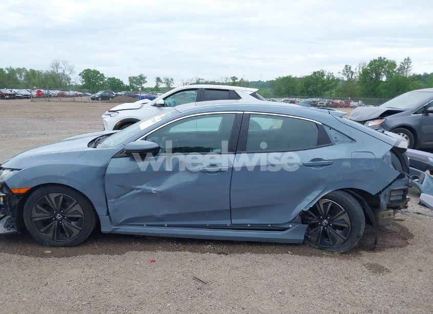 Photo 15 of 2019 Honda Civic EX (VIN SHHFK7H68KU209964)