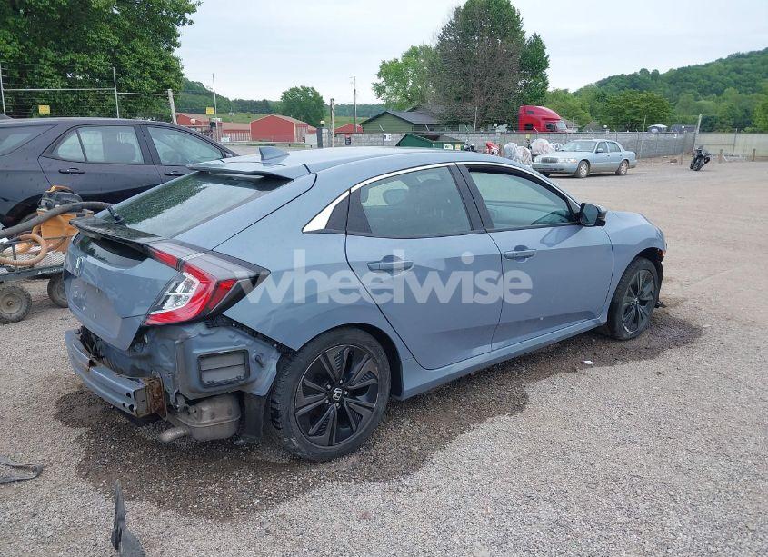 Photo 4 of 2019 Honda Civic EX (VIN SHHFK7H68KU209964)