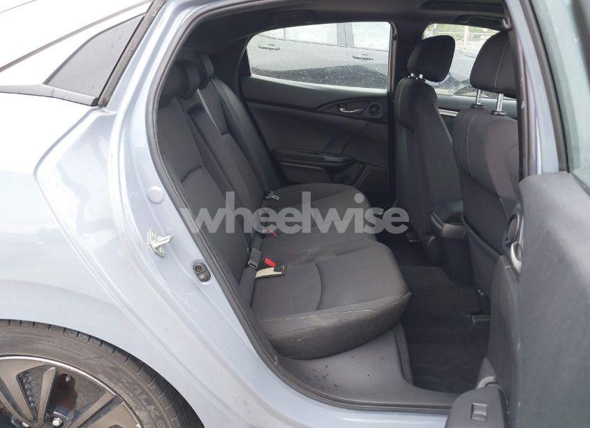 Photo 8 of 2019 Honda Civic EX (VIN SHHFK7H68KU209964)