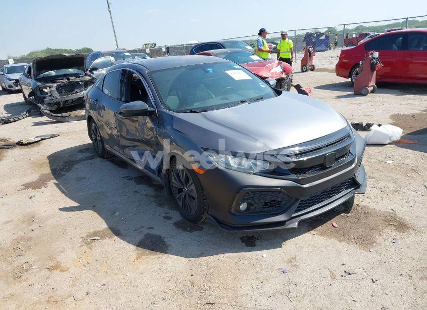 2018 Honda Civic EX-L (VIN SHHFK7H76JU211459) main photo