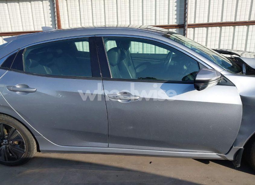 Photo 14 of 2018 Honda Civic EX-L (VIN SHHFK7H77JU405269)