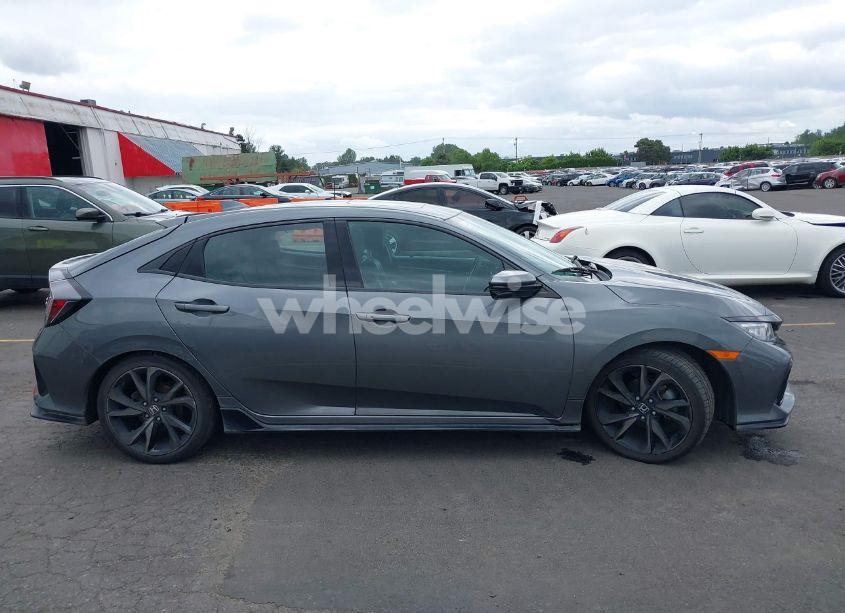 Photo 13 of 2017 Honda Civic SPORT TOURING (VIN SHHFK7H90HU425021)