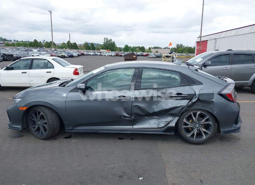 Photo 14 of 2017 Honda Civic SPORT TOURING (VIN SHHFK7H90HU425021)