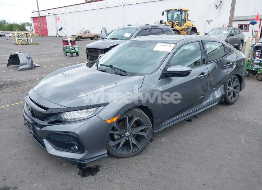 Photo 2 of 2017 Honda Civic SPORT TOURING (VIN SHHFK7H90HU425021)