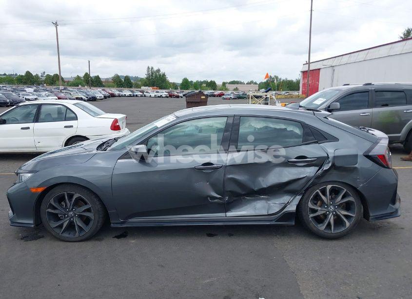 Photo 6 of 2017 Honda Civic SPORT TOURING (VIN SHHFK7H90HU425021)