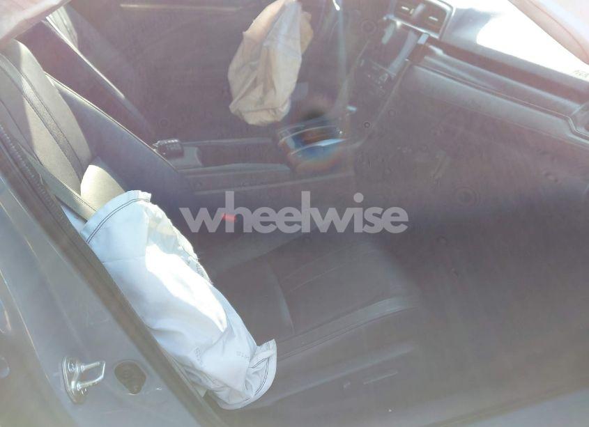 Photo 5 of 2018 Honda Civic SPORT TOURING (VIN SHHFK7H91JU235377)