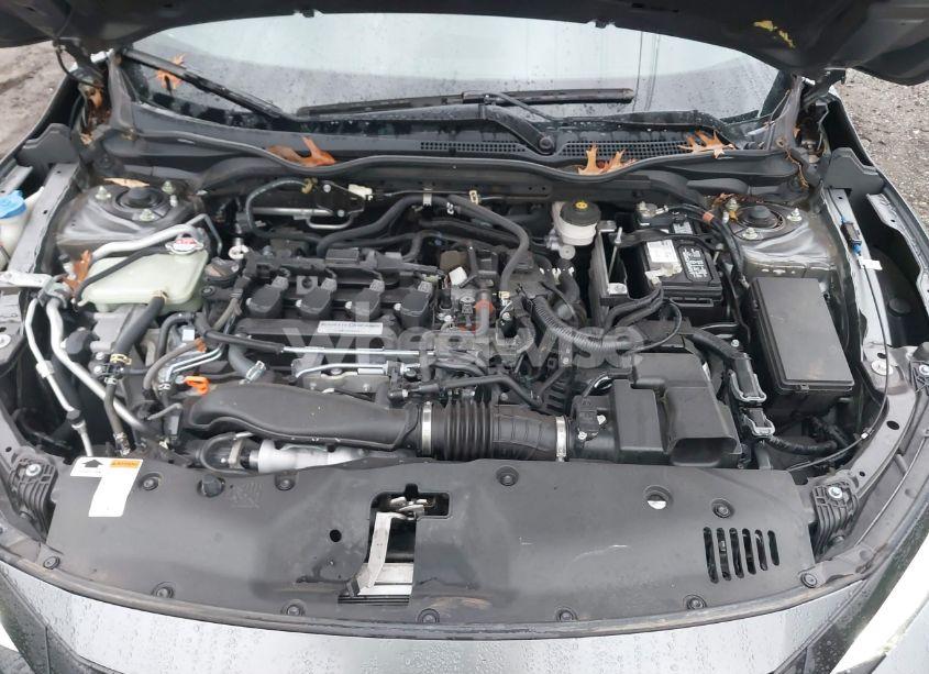 Photo 10 of 2018 Honda Civic SPORT TOURING (VIN SHHFK7H94JU237866)