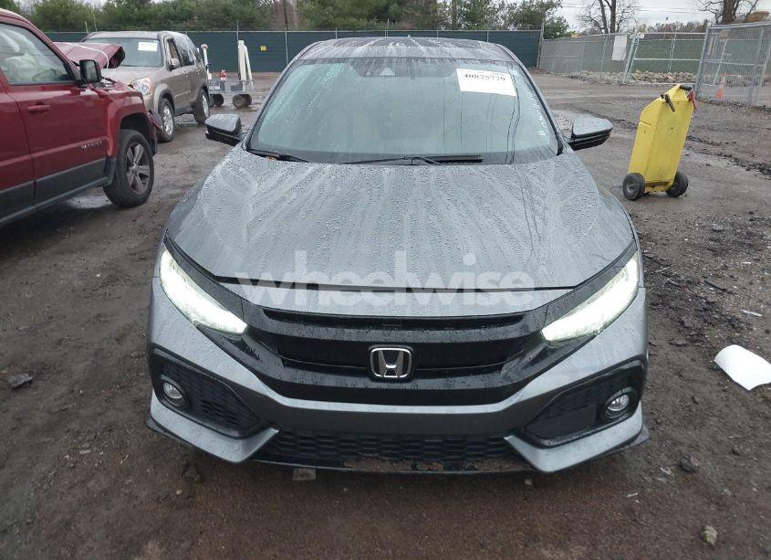 Photo 12 of 2018 Honda Civic SPORT TOURING (VIN SHHFK7H94JU237866)