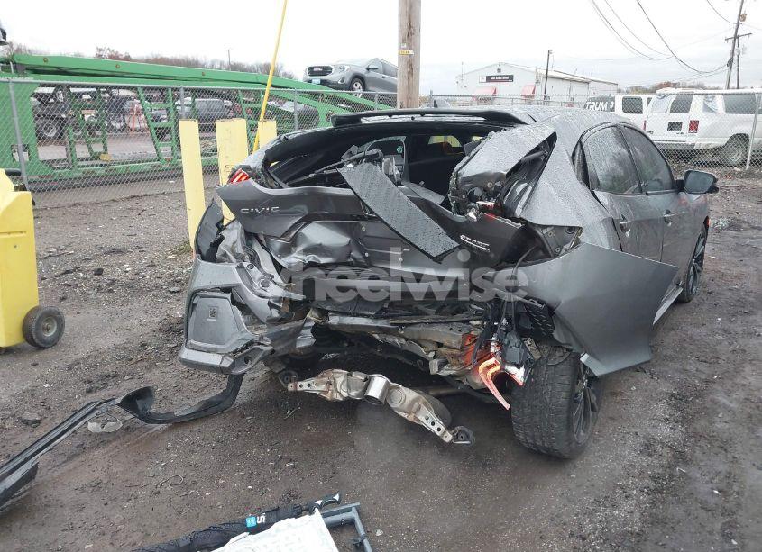 Photo 4 of 2018 Honda Civic SPORT TOURING (VIN SHHFK7H94JU237866)