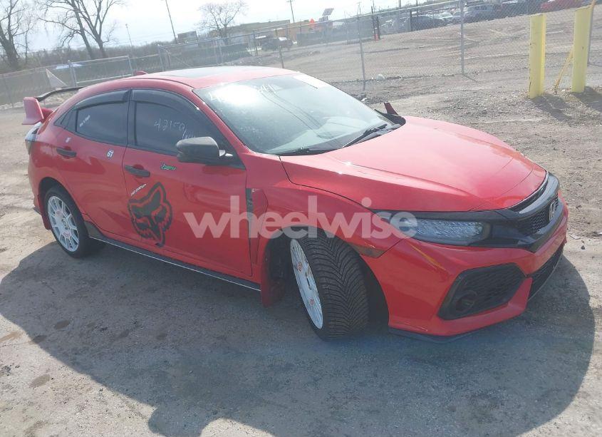 2018 Honda Civic SPORT TOURING (VIN SHHFK7H99JU418400) main photo