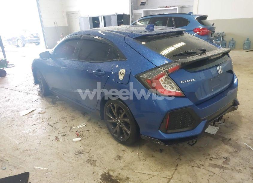 Photo 3 of 2018 Honda Civic SPORT TOURING (VIN SHHFK7H99JU431566)