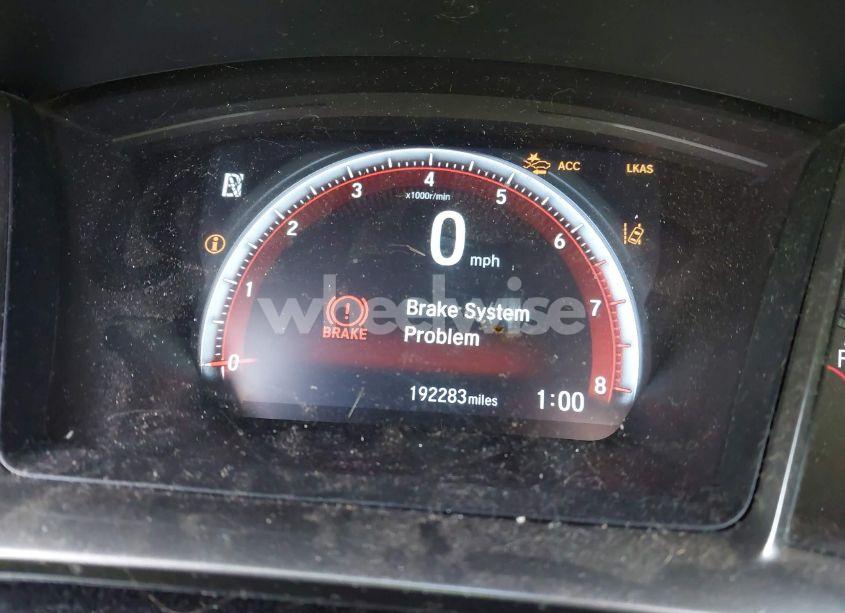 Photo 7 of 2018 Honda Civic SPORT TOURING (VIN SHHFK7H9XJU202202)