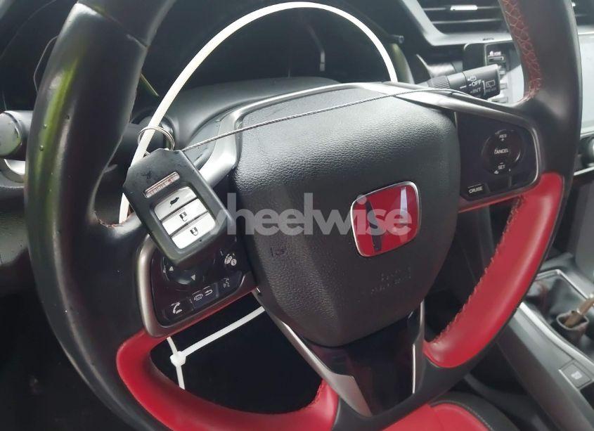 Photo 11 of 2019 Honda Civic TYPE R TOURING (VIN SHHFK8G72KU205747)