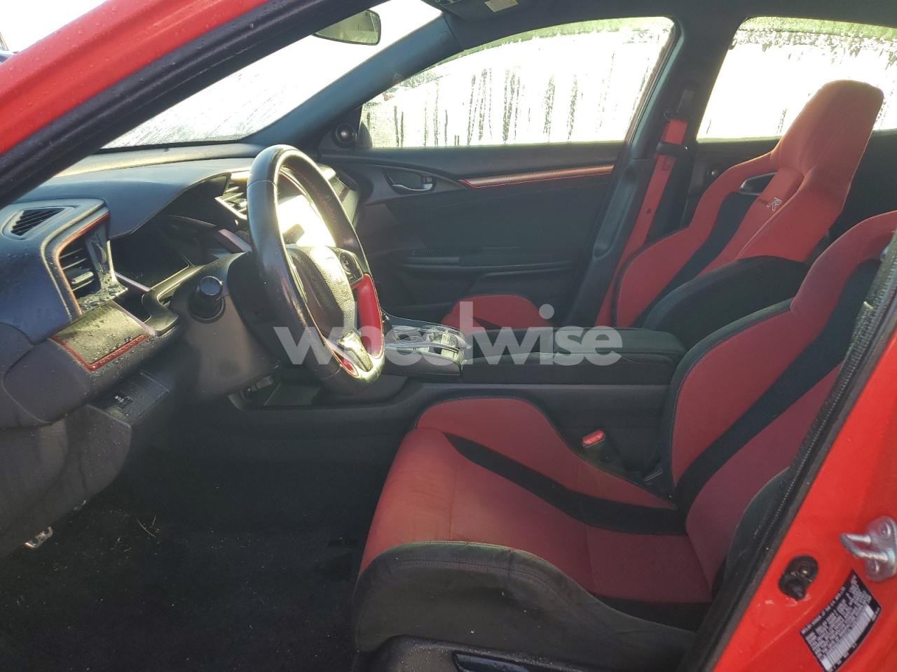 Photo 7 of 2018 HONDA CIVIC TYPE-R TOURING (VIN SHHFK8G73JU202113)