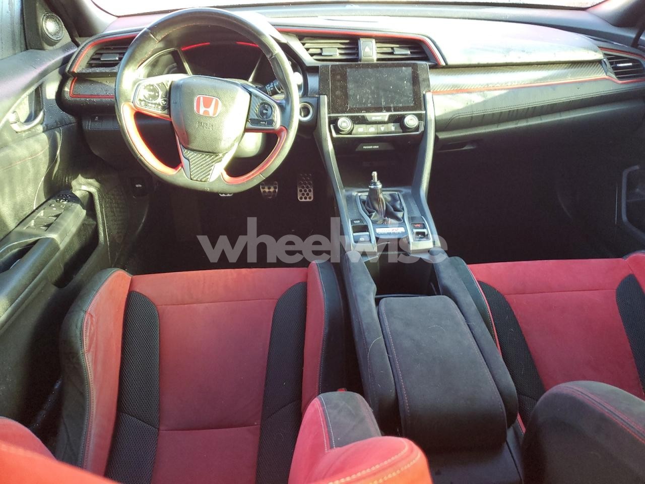 Photo 8 of 2018 HONDA CIVIC TYPE-R TOURING (VIN SHHFK8G73JU202113)