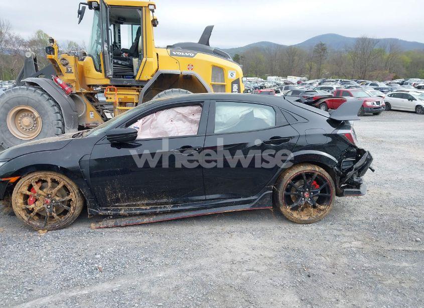 Photo 14 of 2021 Honda Civic TYPE R TOURING (VIN SHHFK8G73MU202066)
