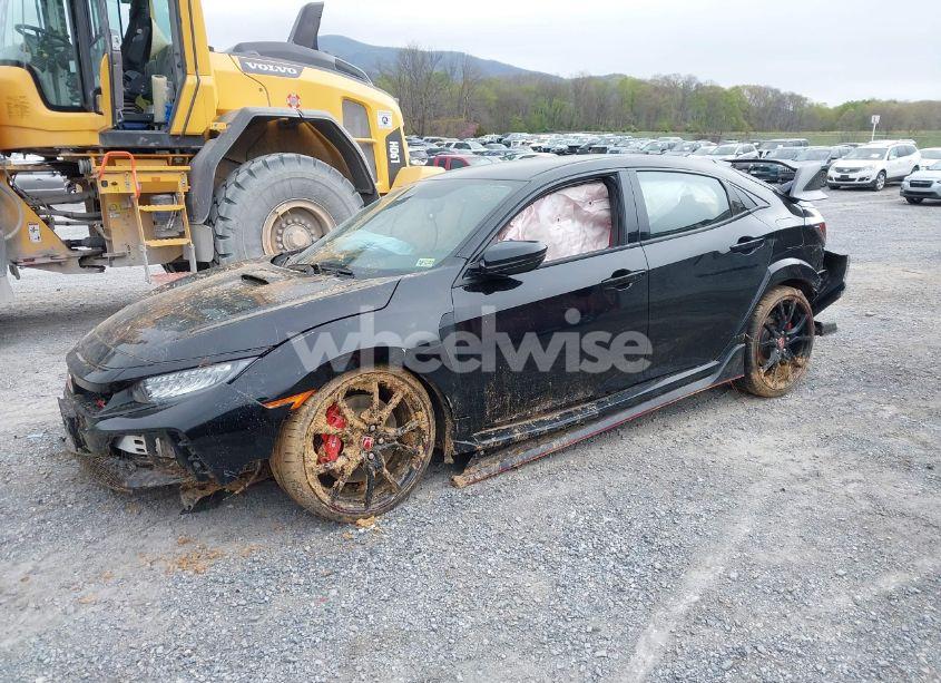 Photo 2 of 2021 Honda Civic TYPE R TOURING (VIN SHHFK8G73MU202066)