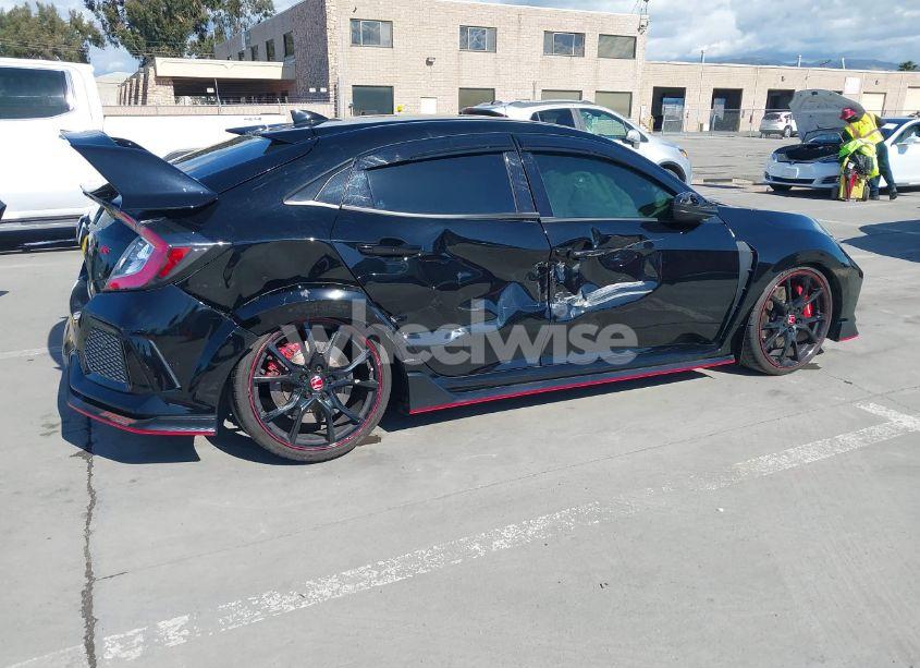 Photo 4 of 2019 Honda Civic TYPE R TOURING (VIN SHHFK8G74KU206849)