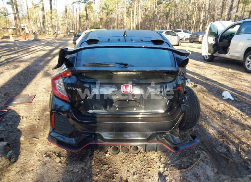 Photo 16 of 2018 Honda Civic TYPE R TOURING (VIN SHHFK8G77JU204513)