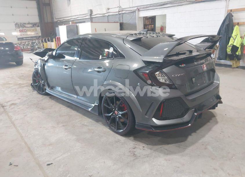 Photo 3 of 2019 Honda Civic TYPE R TOURING (VIN SHHFK8G79KU202943)