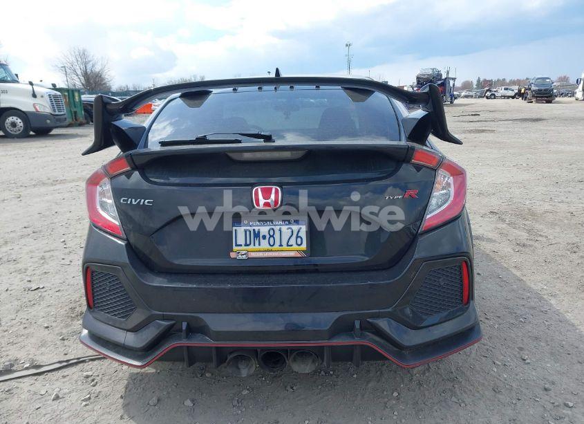 Photo 15 of 2019 Honda Civic TYPE R TOURING (VIN SHHFK8G7XKU202773)