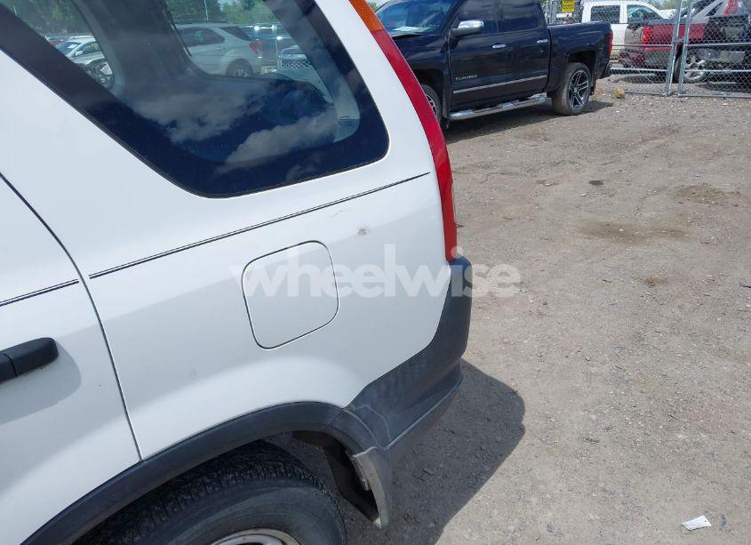 Photo 6 of 2003 Honda Cr-v LX (VIN SHSRD78443U157640)