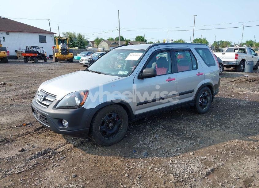 Photo 2 of 2006 Honda Cr-v LX (VIN SHSRD78546U413756)