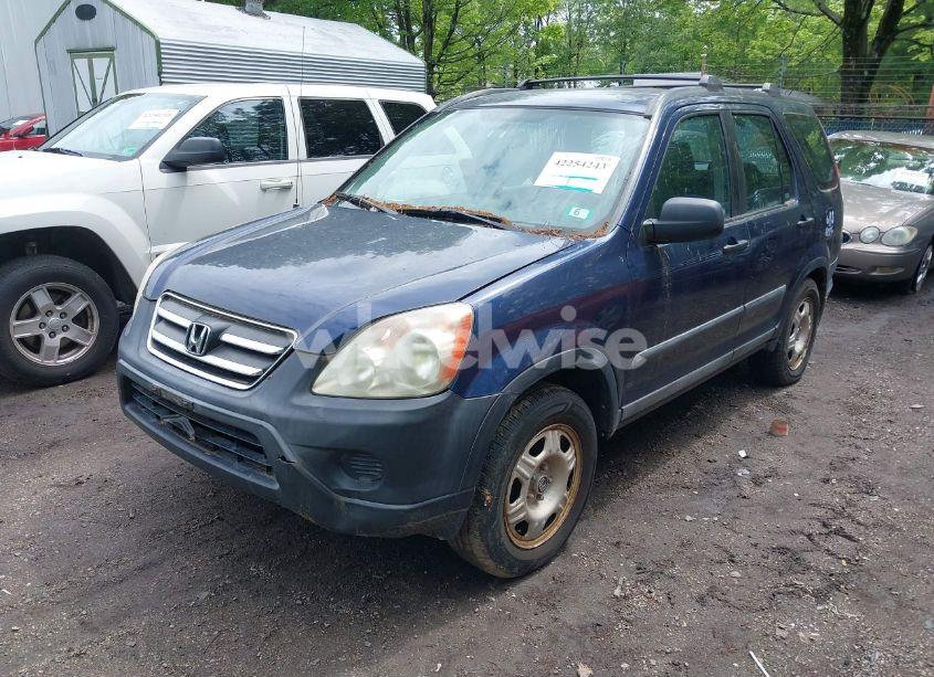 Photo 2 of 2005 Honda Cr-v LX (VIN SHSRD78555U334644)