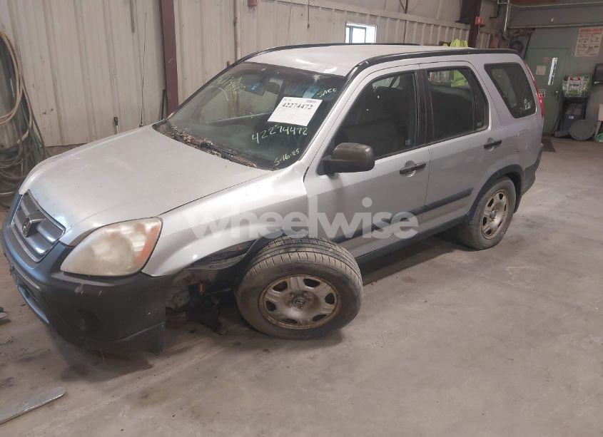 Photo 2 of 2005 Honda Cr-v LX (VIN SHSRD785X5U317161)