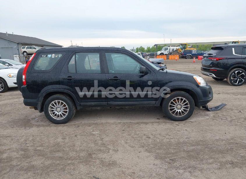 Photo 13 of 2005 Honda Cr-v LX (VIN SHSRD785X5U346076)