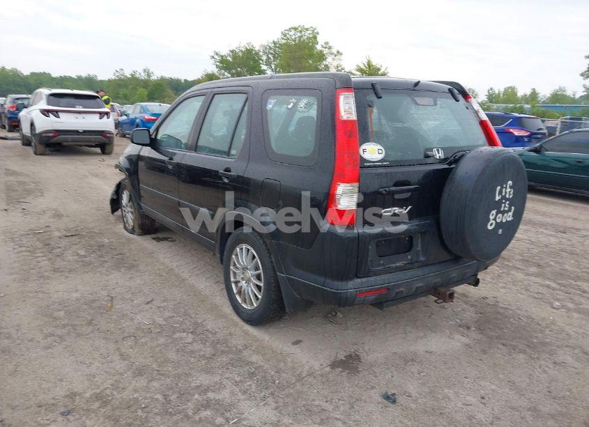 Photo 3 of 2005 Honda Cr-v LX (VIN SHSRD785X5U346076)