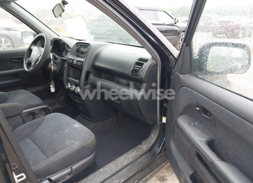 Photo 5 of 2005 Honda Cr-v LX (VIN SHSRD785X5U346076)